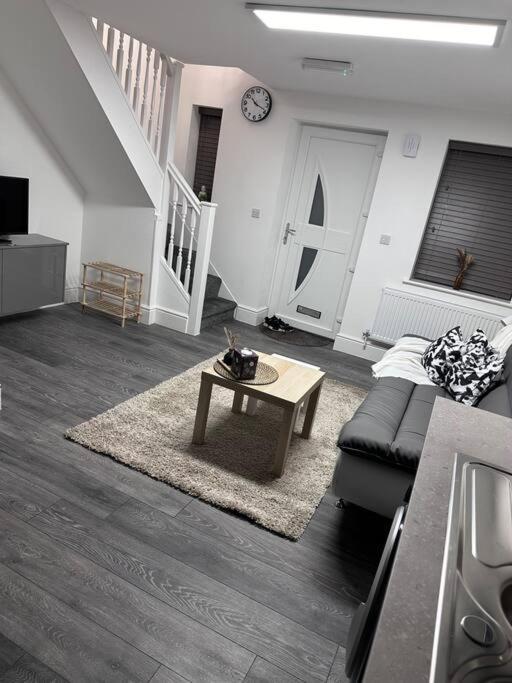 Apartment In Leicester! *